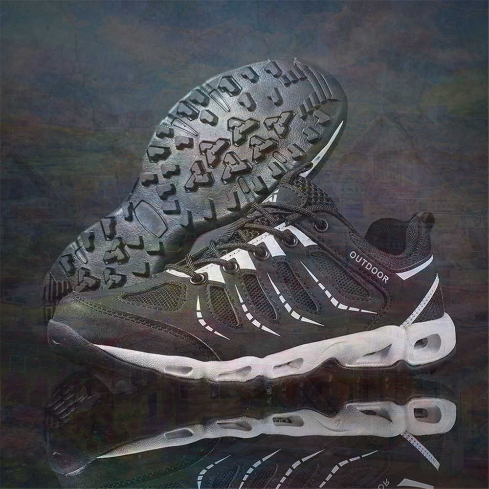 Sumer Round Tip Silver Sneaker - огляд і ціна Wedding Supply Store Canada