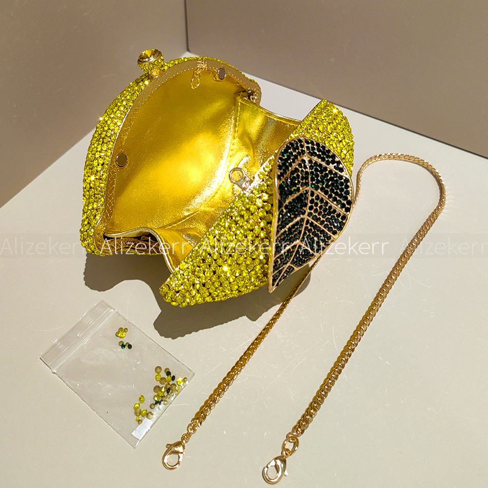 Alizekerr Lemon Shaped Diamond - огляд і ціна Wedding Vendor